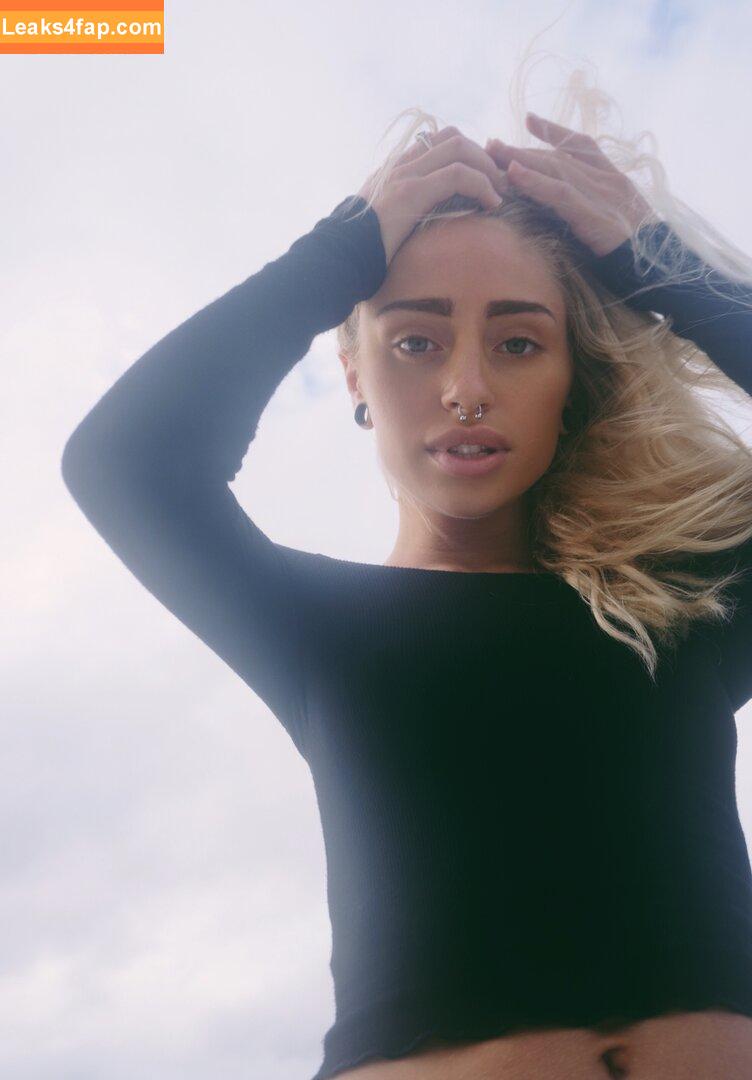 Naomi Woods / Lissapolooza / naomiwoods.official leaked photo photo #0077