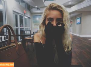 Naomi Woods photo #0076