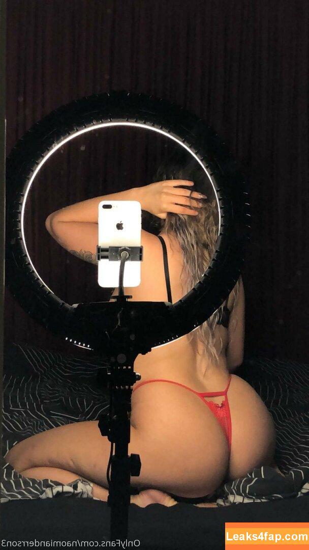 naomianderrson3 / naomi.anderrson leaked photo photo #0026