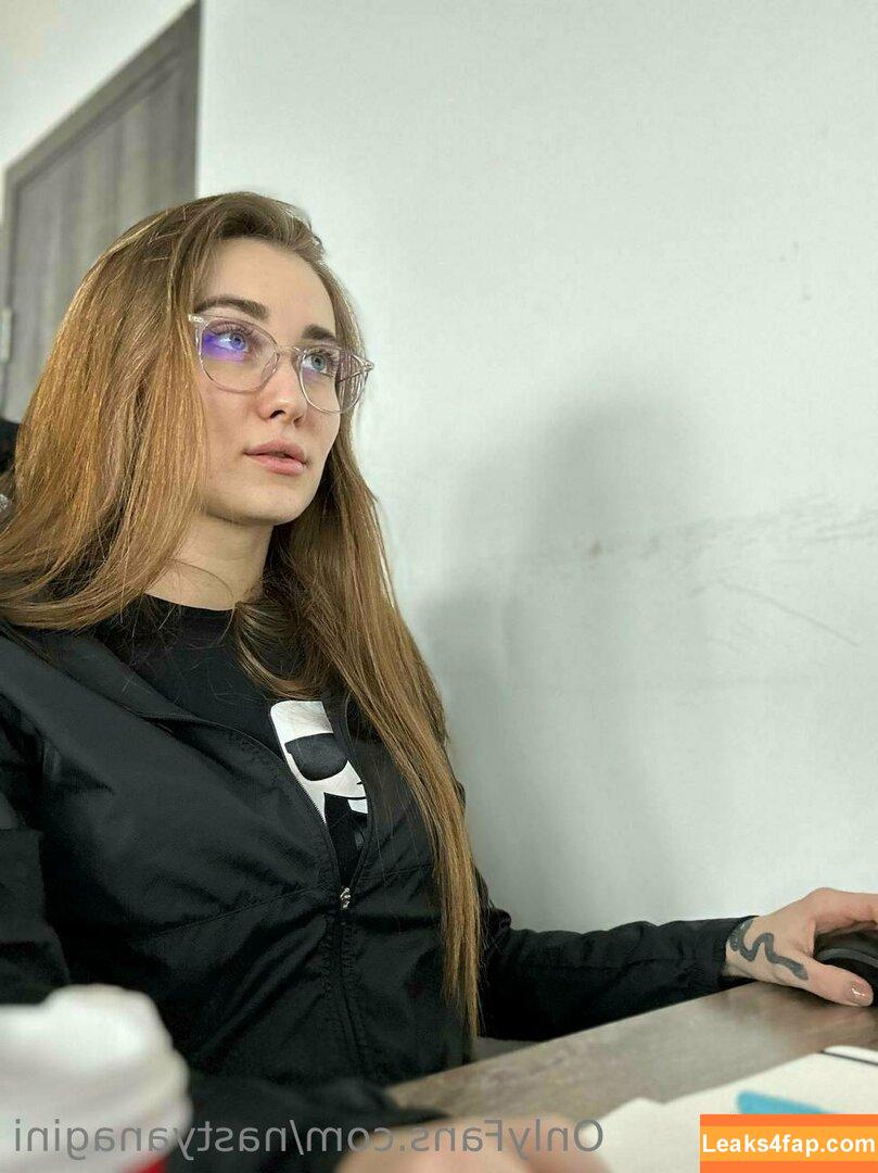 nastyanagini / likenastya leaked photo photo #0008