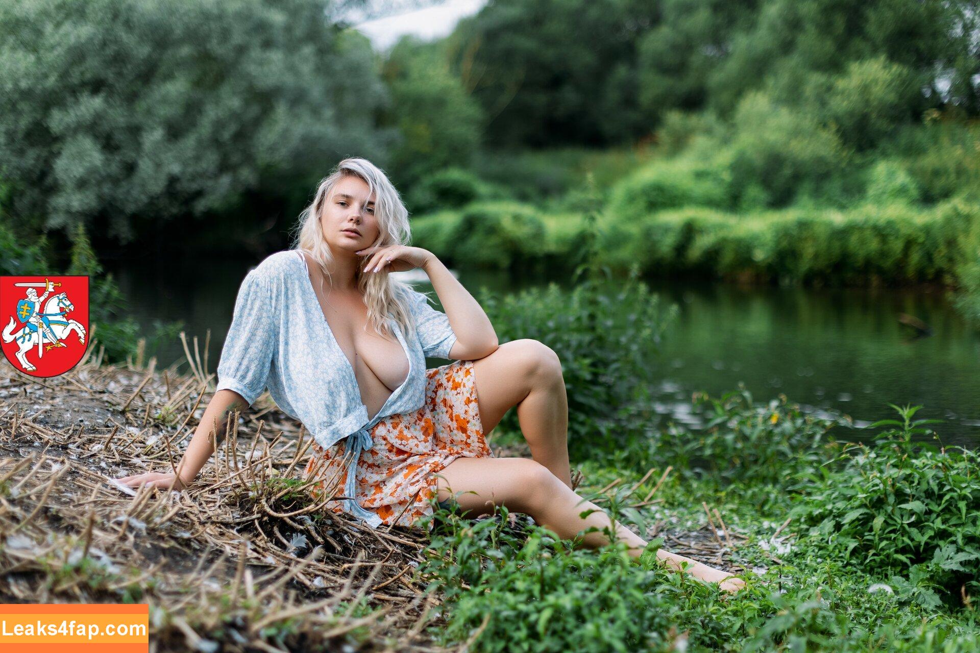 Natali Tihomirova / N__Tihomirova / TihomirovaNatali / https: / natalia__tihomirovafanpage99 / tihomirovanatalia leaked photo photo #0273