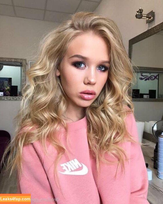 Natali Tihomirova / N__Tihomirova / natalia__tihomirovafanpage99 / tihomirovanatalia leaked photo photo #0925