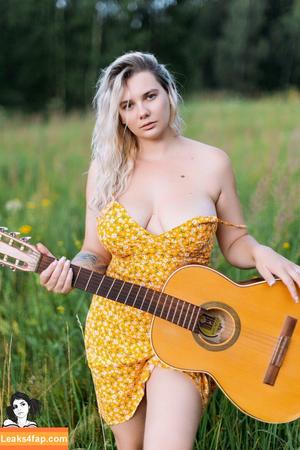 Natali Tihomirova photo #0706