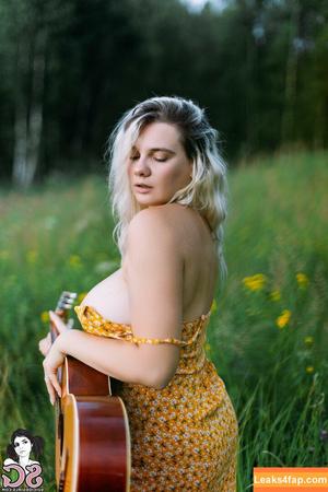 Natali Tihomirova photo #0707