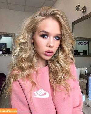 Natali Tihomirova photo #0925