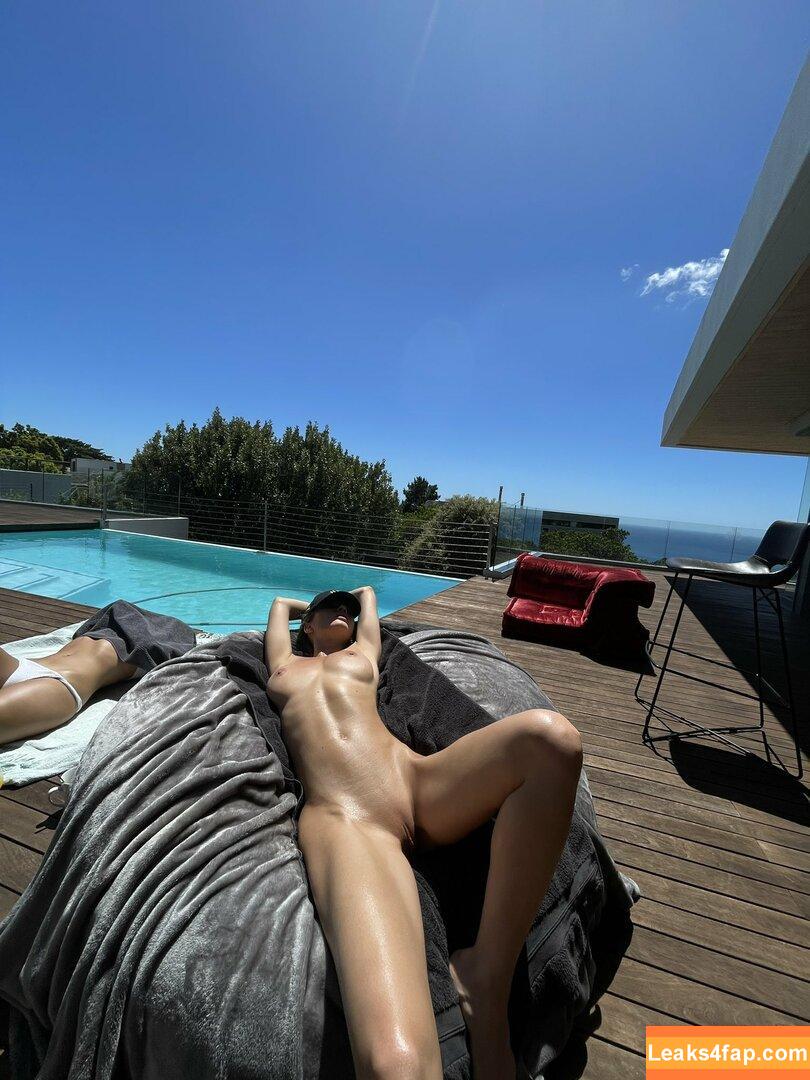 Natalia Andreeva / Danica / Delilah G / Natalya Nemchinova / modelandreeva / modelandreevaa leaked photo photo #1095