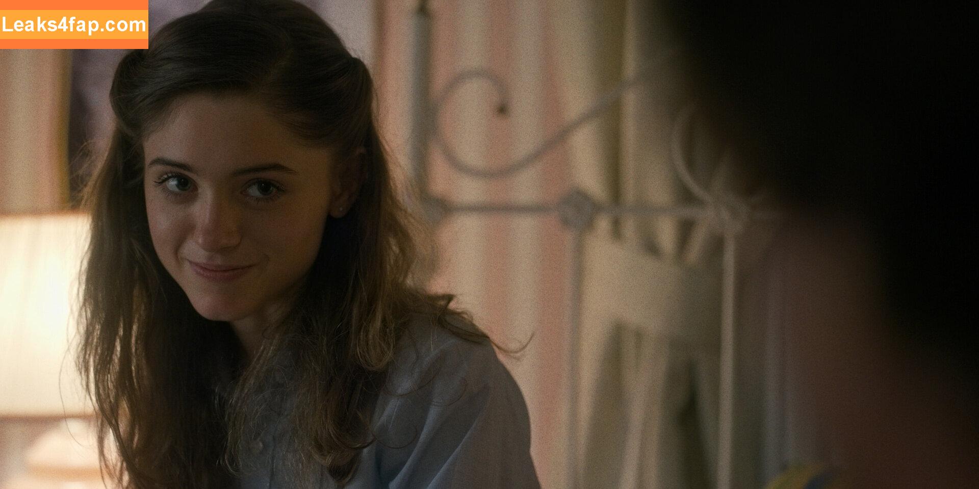 Natalia Dyer / nattyiceofficial слитое фото фото #0101