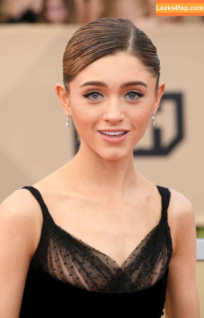 Natalia Dyer / nattyiceofficial слитое фото фото #0305