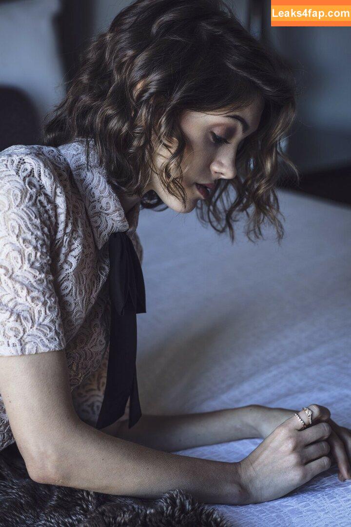 Natalia Dyer / nattyiceofficial слитое фото фото #0338