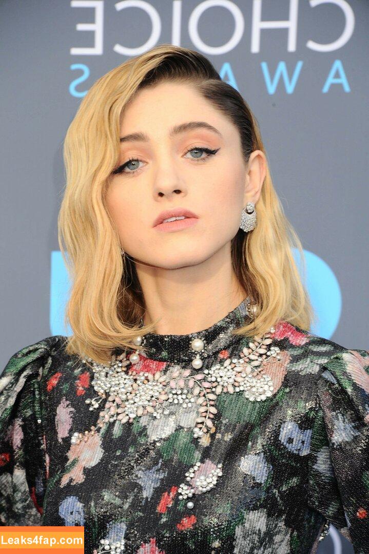 Natalia Dyer / nattyiceofficial слитое фото фото #0361