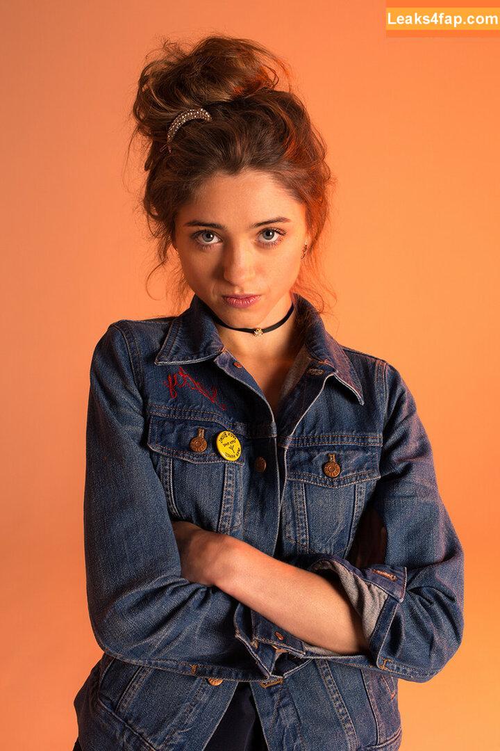 Natalia Dyer / nattyiceofficial слитое фото фото #0474