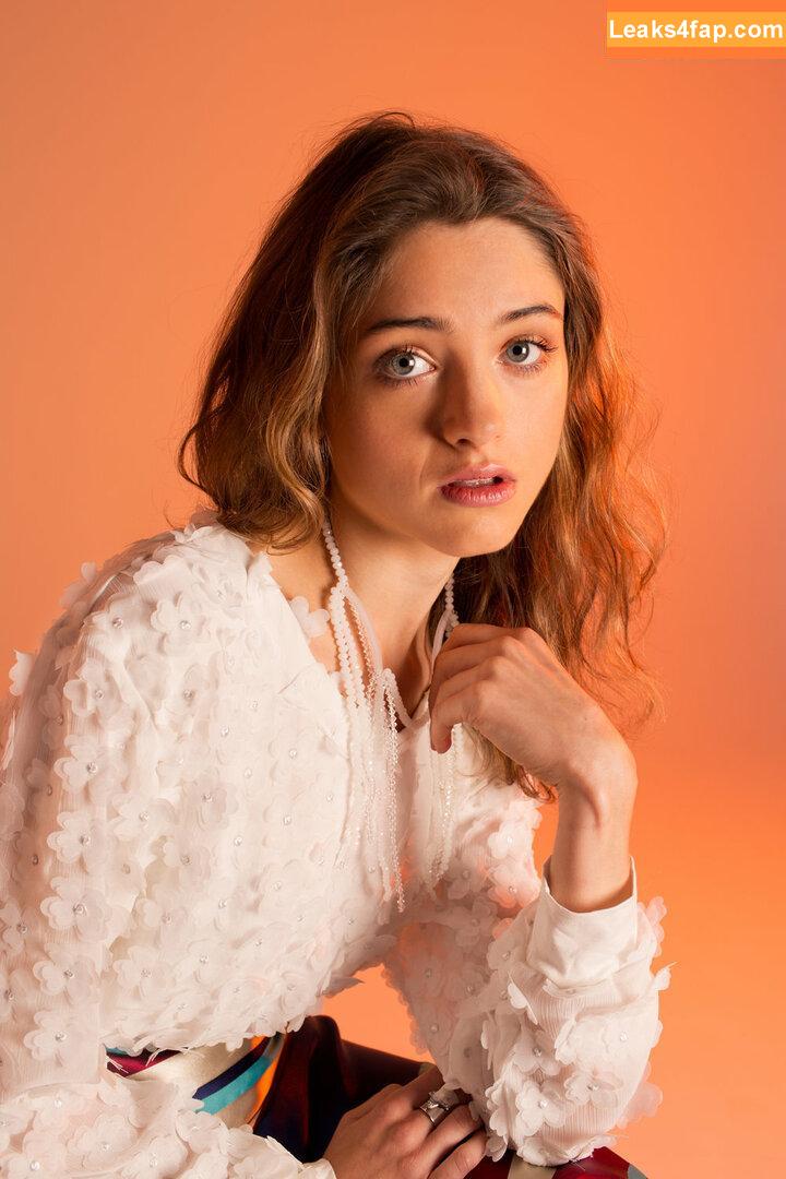 Natalia Dyer / nattyiceofficial слитое фото фото #0475