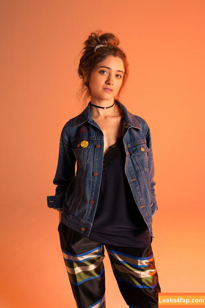 Natalia Dyer / nattyiceofficial leaked photo photo #0478