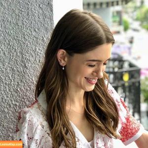 Natalia Dyer photo #0012