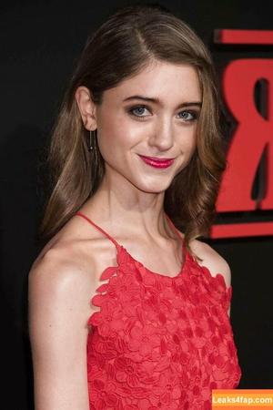 Natalia Dyer photo #0017