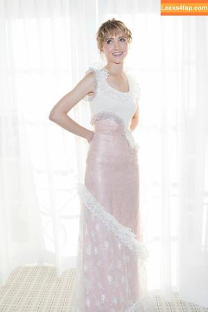 Natalia Dyer photo #0073