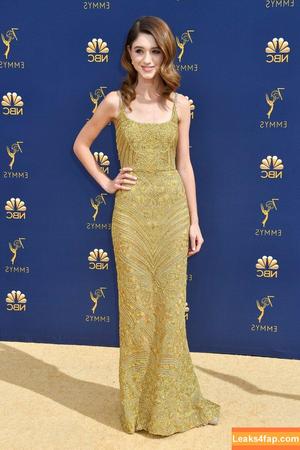 Natalia Dyer photo #0205