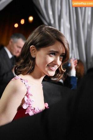 Natalia Dyer photo #0286