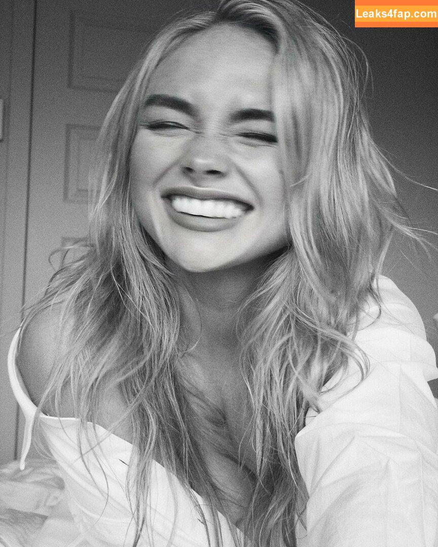 Natalie Alyn Lind / nataliealynlind / natalynlind leaked photo photo #0001