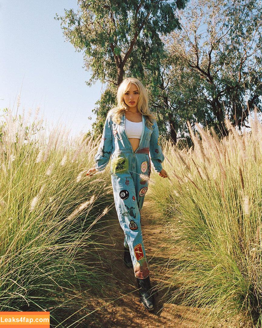 Natalie Alyn Lind / nataliealynlind / natalynlind leaked photo photo #0009