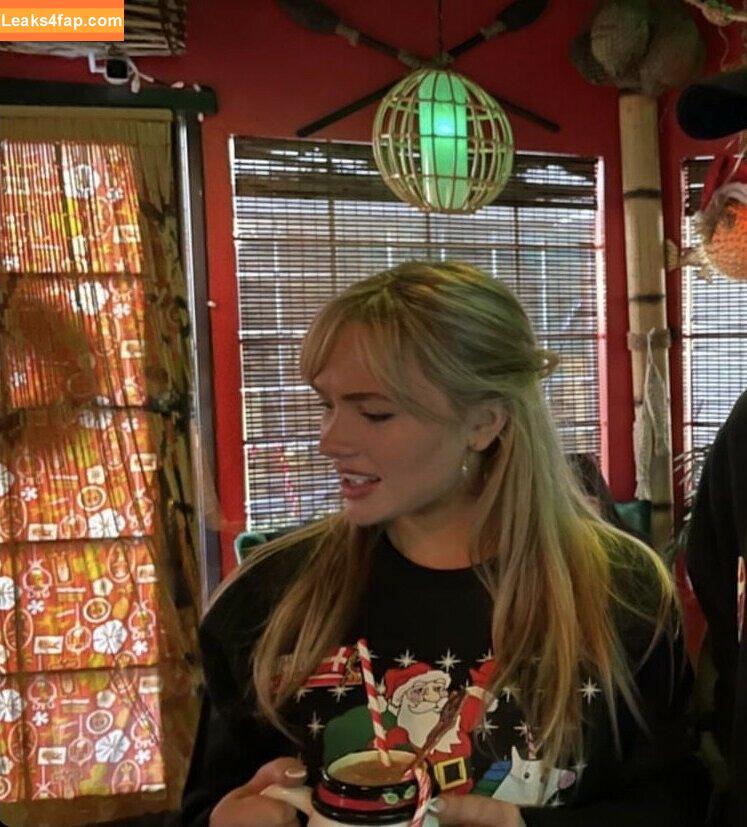 Natalie Alyn Lind / nataliealynlind / natalynlind leaked photo photo #0114