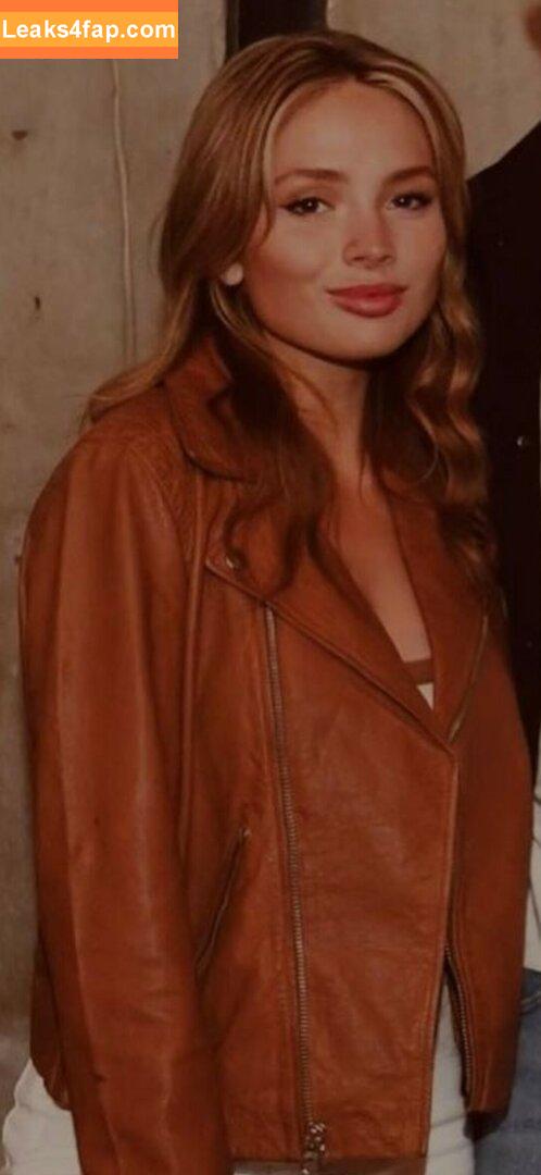 Natalie Alyn Lind / nataliealynlind / natalynlind leaked photo photo #0156