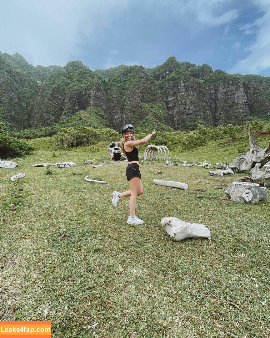 Natalie Alyn Lind / nataliealynlind / natalynlind leaked photo photo #0191