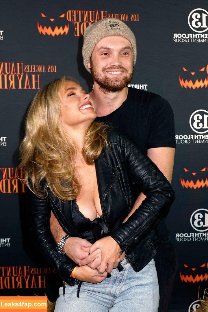 Natalie Alyn Lind / nataliealynlind / natalynlind leaked photo photo #0286