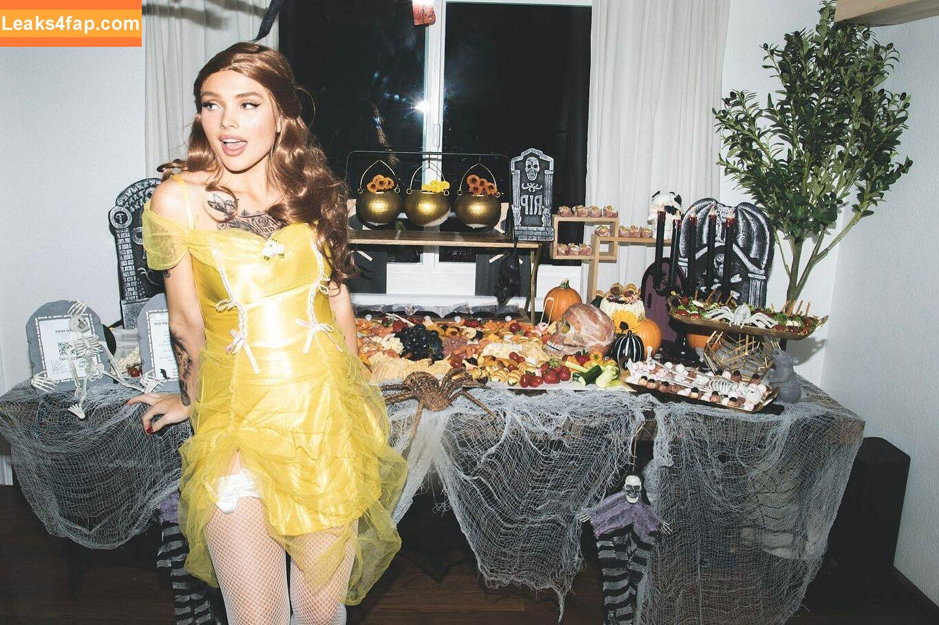 Natalie Alyn Lind / nataliealynlind / natalynlind leaked photo photo #0303