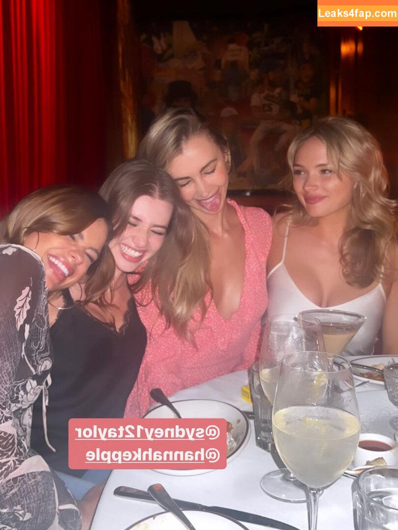 Natalie Alyn Lind / nataliealynlind / natalynlind leaked photo photo #0358