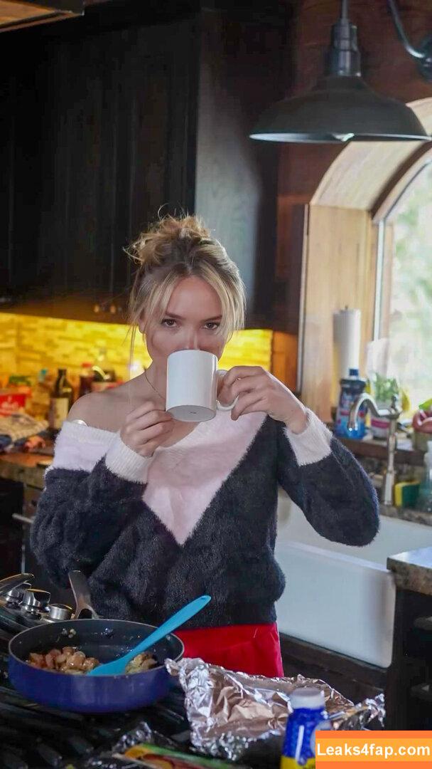 Natalie Alyn Lind / nataliealynlind / natalynlind leaked photo photo #0382