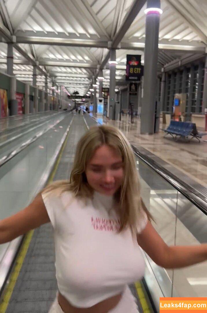 Natalie Alyn Lind / nataliealynlind / natalynlind leaked photo photo #0745