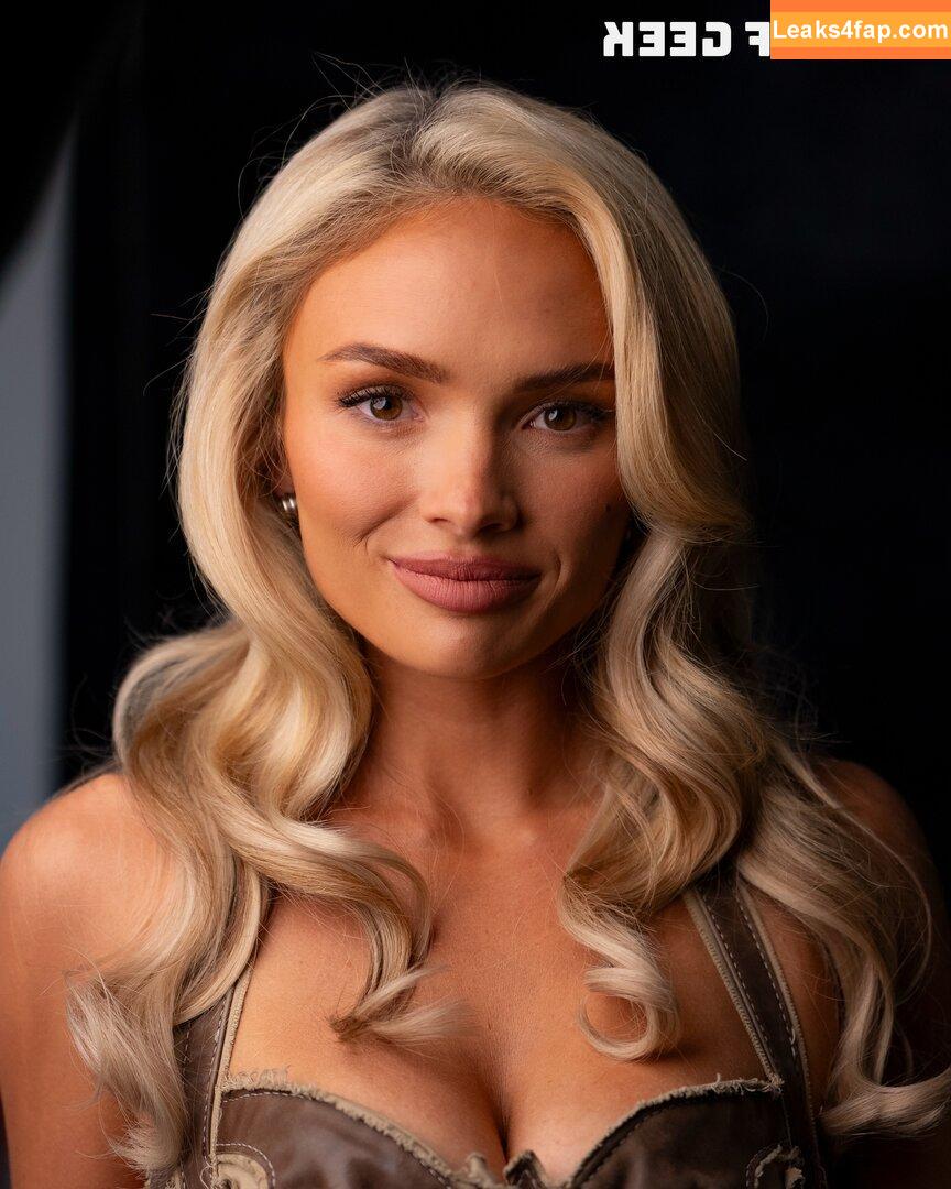 Natalie Alyn Lind / NatalieAlynLind / https: / natalynlind leaked photo photo #0835