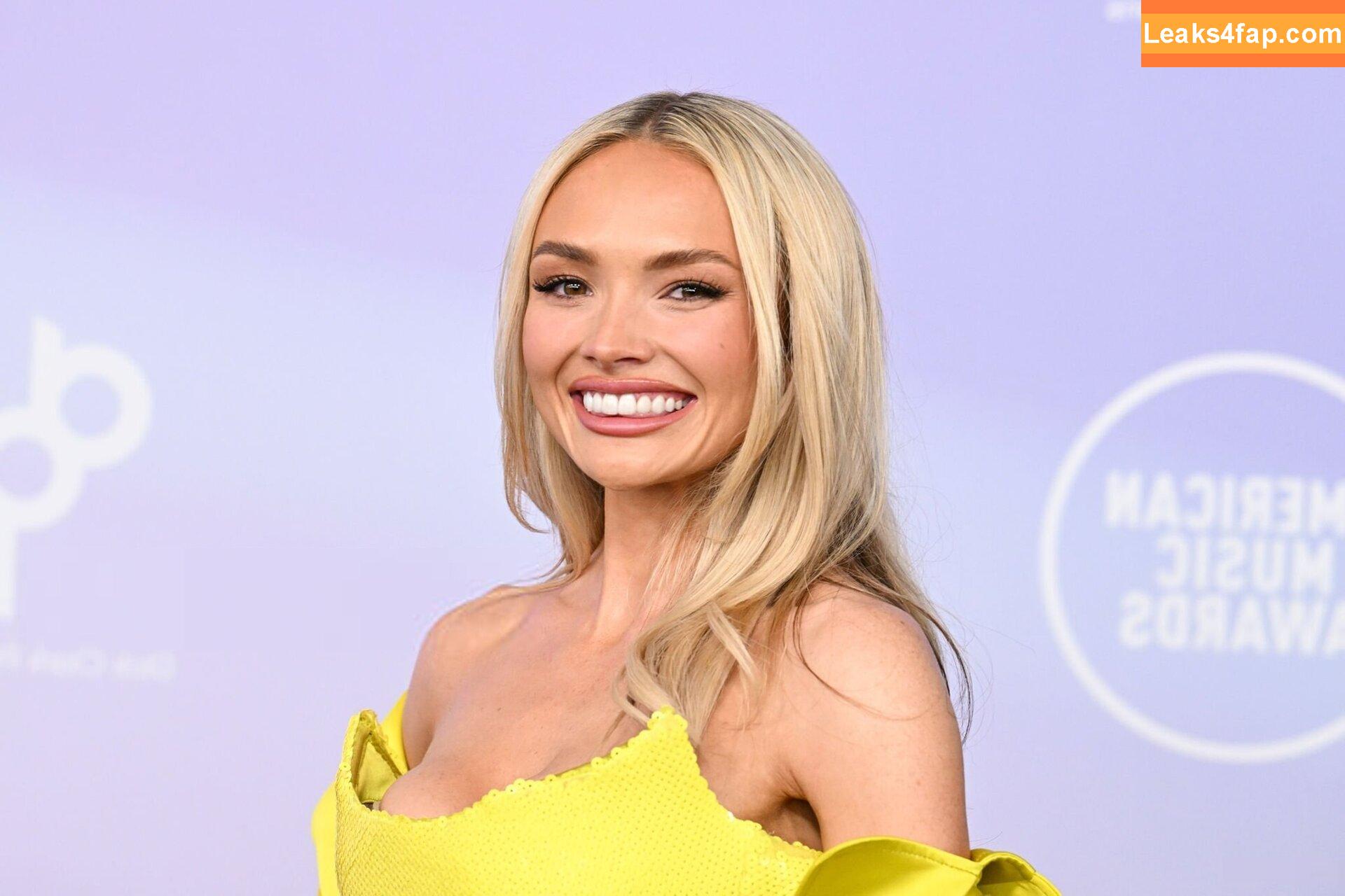 Natalie Alyn Lind / NatalieAlynLind / https: / natalynlind leaked photo photo #0843