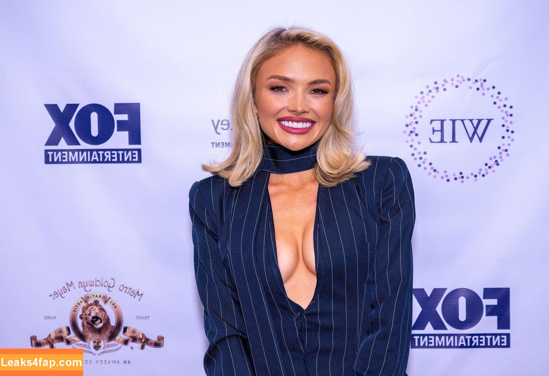Natalie Alyn Lind / NatalieAlynLind / https: / natalynlind leaked photo photo #0851