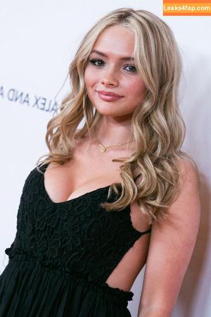 Natalie Alyn Lind photo #0036
