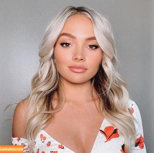 Natalie Alyn Lind photo #0057