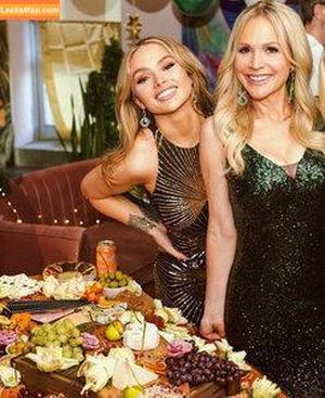 Natalie Alyn Lind photo #0067