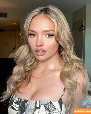 Natalie Alyn Lind photo #0160