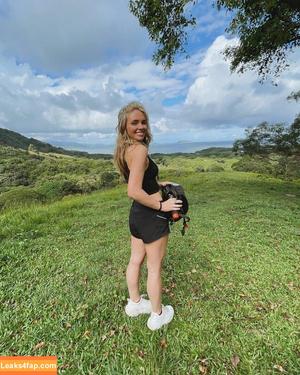 Natalie Alyn Lind photo #0193