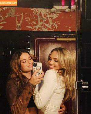 Natalie Alyn Lind photo #0199