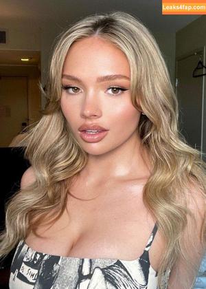 Natalie Alyn Lind photo #0212