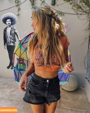 Natalie Alyn Lind photo #0220