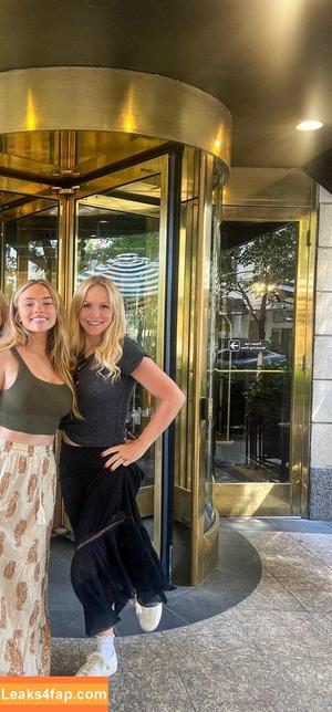 Natalie Alyn Lind photo #0234