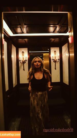 Natalie Alyn Lind photo #0248