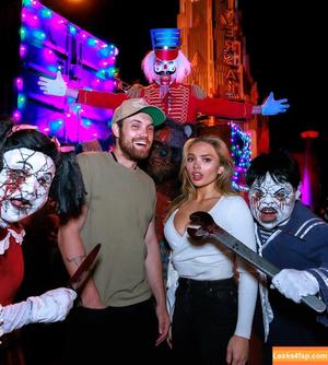 Natalie Alyn Lind photo #0298