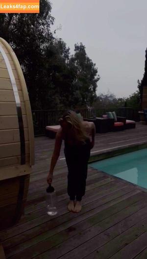 Natalie Alyn Lind photo #0378