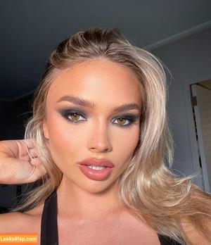 Natalie Alyn Lind photo #0405