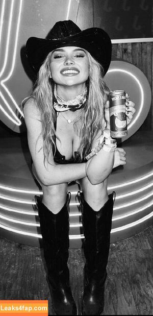 Natalie Alyn Lind photo #0463