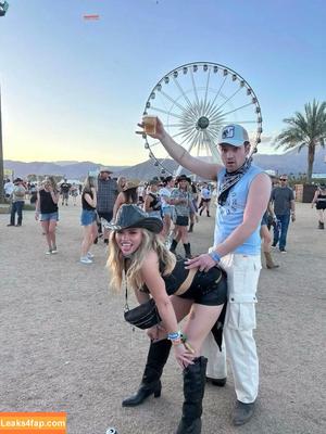 Natalie Alyn Lind photo #0473